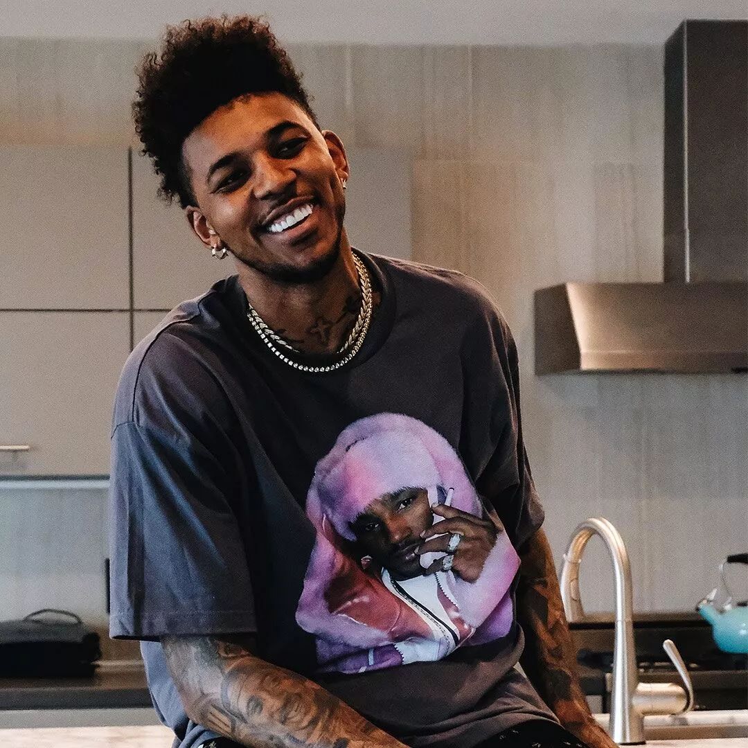 为什么棒球手套需要手工缝制