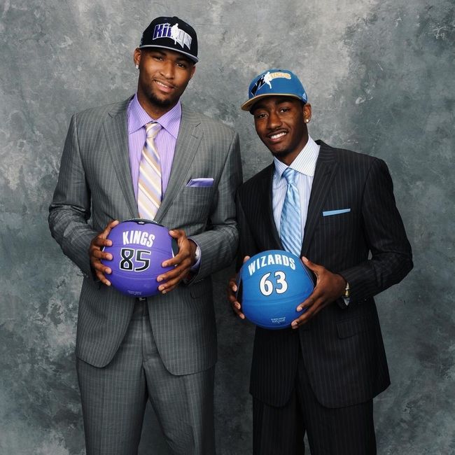 《剑侠世界》手游年度资料片今日上线！新区新门派新副本齐亮相！