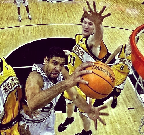 西甲前瞻：巴塞罗那欲建立榜首优势，奥萨苏纳作客一胜难求