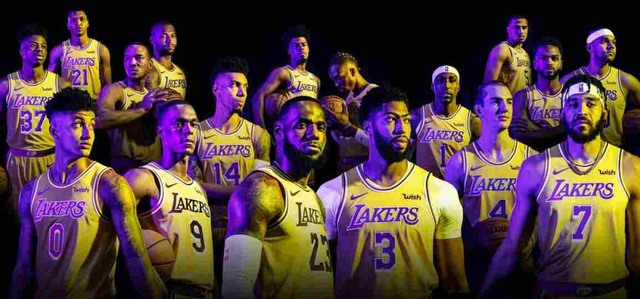 赖特：枪手上半场创造了足够多机会，这种情况必须把握住机会