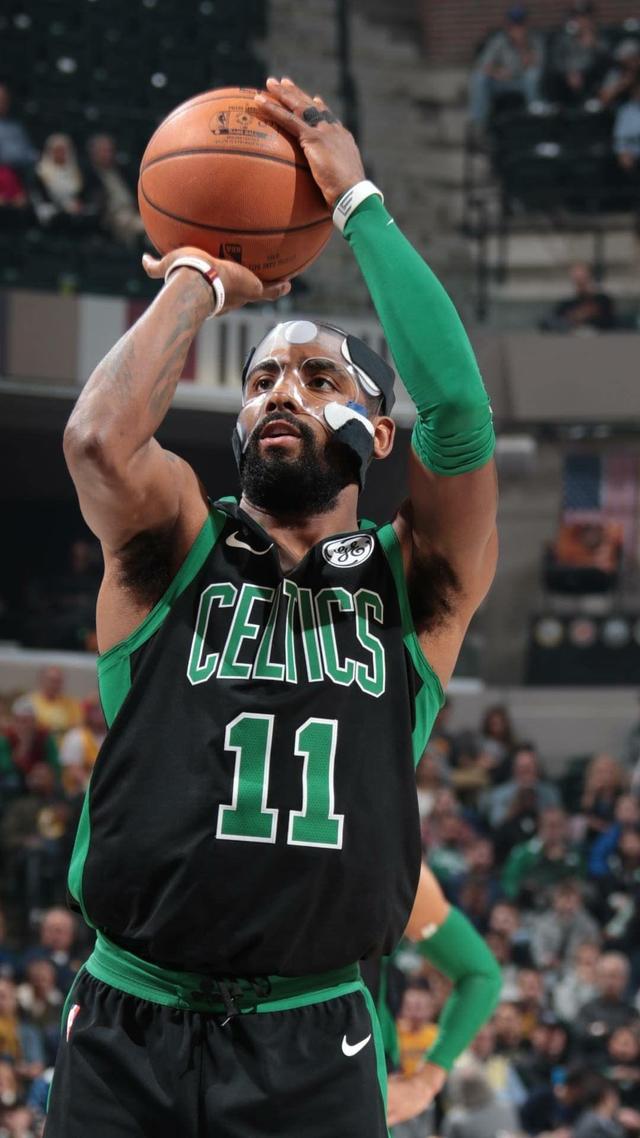 雄鹿双煞 “双鬼拍门”！你见过最炸裂的 NBA 双人盖帽是哪球？