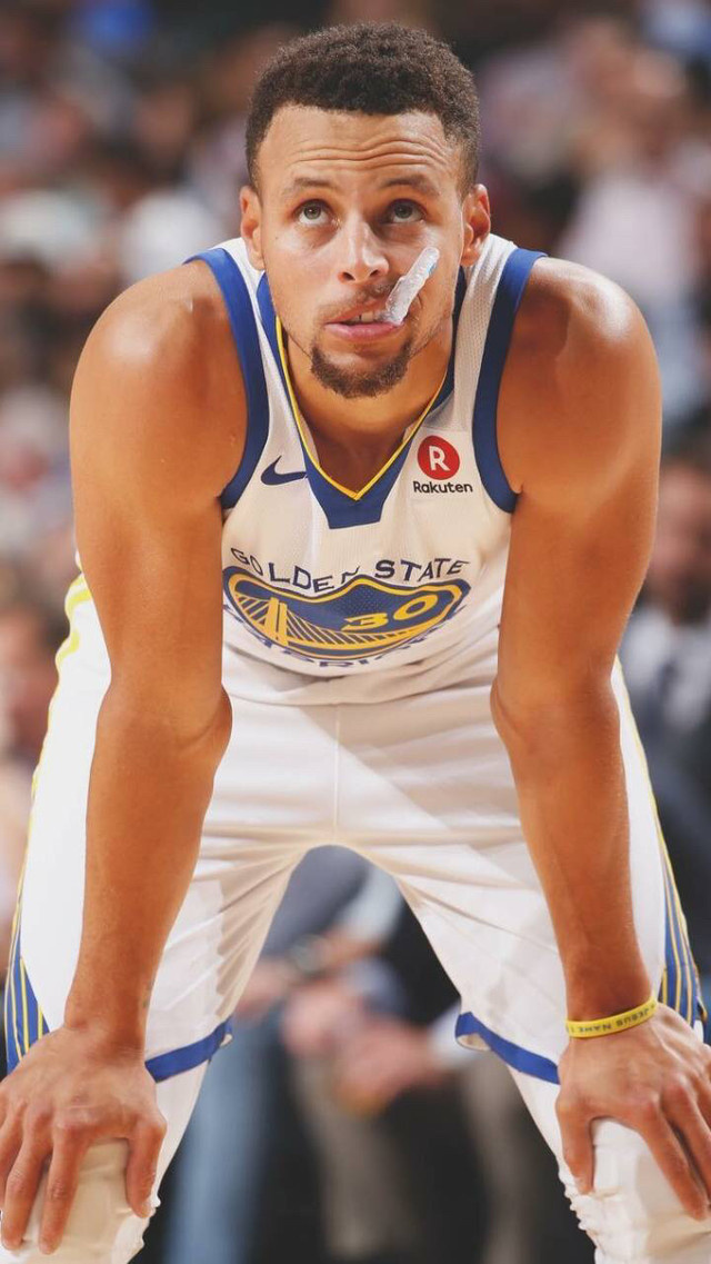 中超：上海海港主场3-2战胜长春亚泰