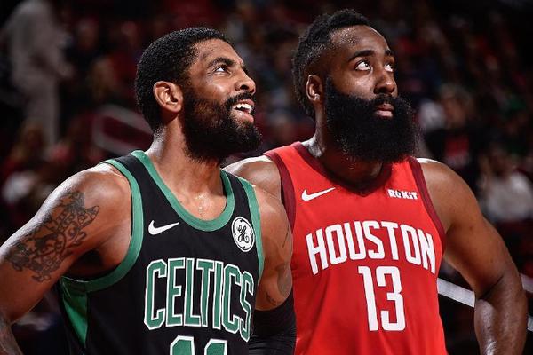 详解棒球规则中的投手非法停顿