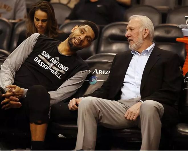 [CBA]徐昕单场6次盖帽 广州朗肽海本客场取胜