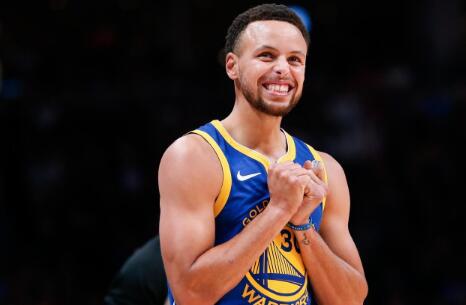 记者：热刺、曼联、拜仁等队有意扬-迪奥曼德，莱比锡要1亿欧