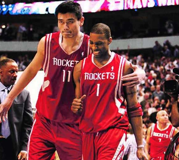 [德甲]奥利塞造5球凯恩破门 拜仁6-2逆转弗赖堡